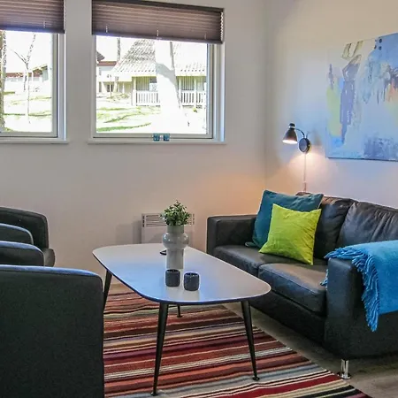 1 Bedroom Awesome In Apartment