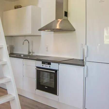 1 Bedroom Awesome In Apartment Allinge-Sandvig