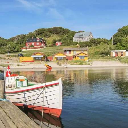 1 Bedroom Awesome In Allinge-Sandvig