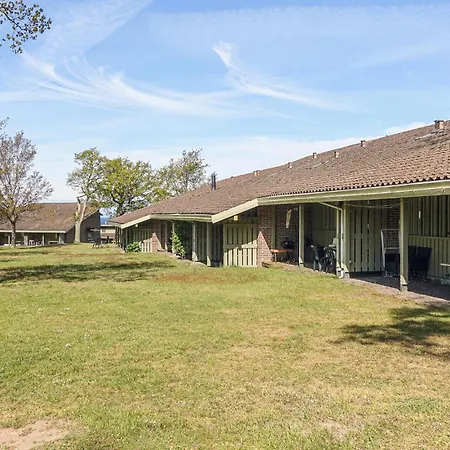 Apartment 1 Bedroom Awesome In